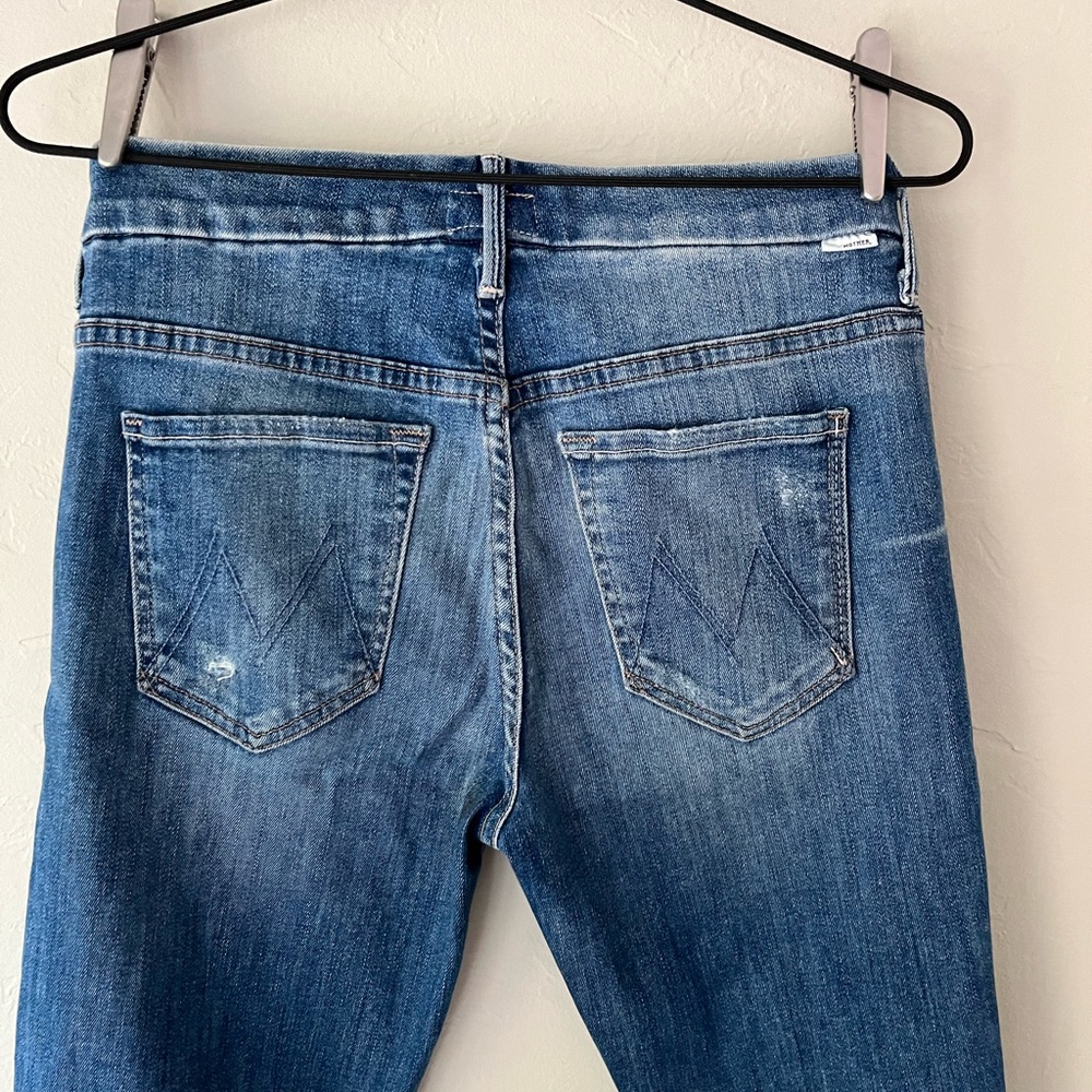 MOTHER REVOLVE HIGH WAISTED LOOKER JEANS IN HIGH FIVE 27 - Picture 5 of 5